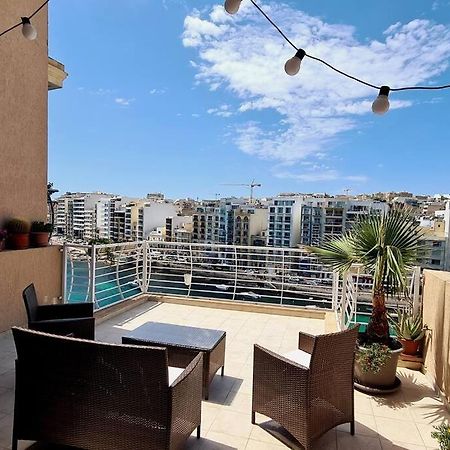 2 Bedroom Seafront Duplex Penthouse In The Heart Of Spinola Bay San Ġiljan Buitenkant foto